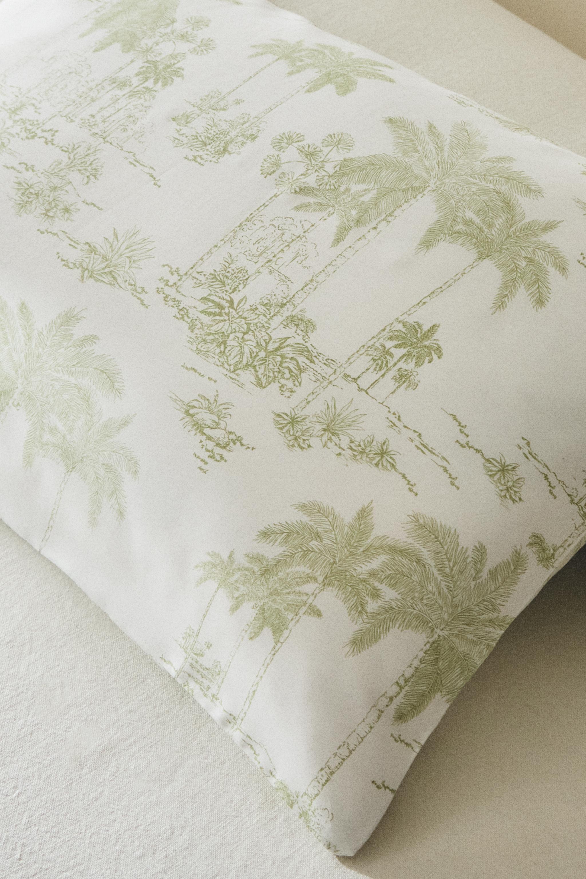 TAIE D’OREILLER SATIN TOILE DE JOUY PALMIERS